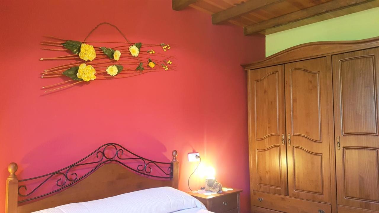Casa Castel Turismo Rural Serrate Kültér fotó