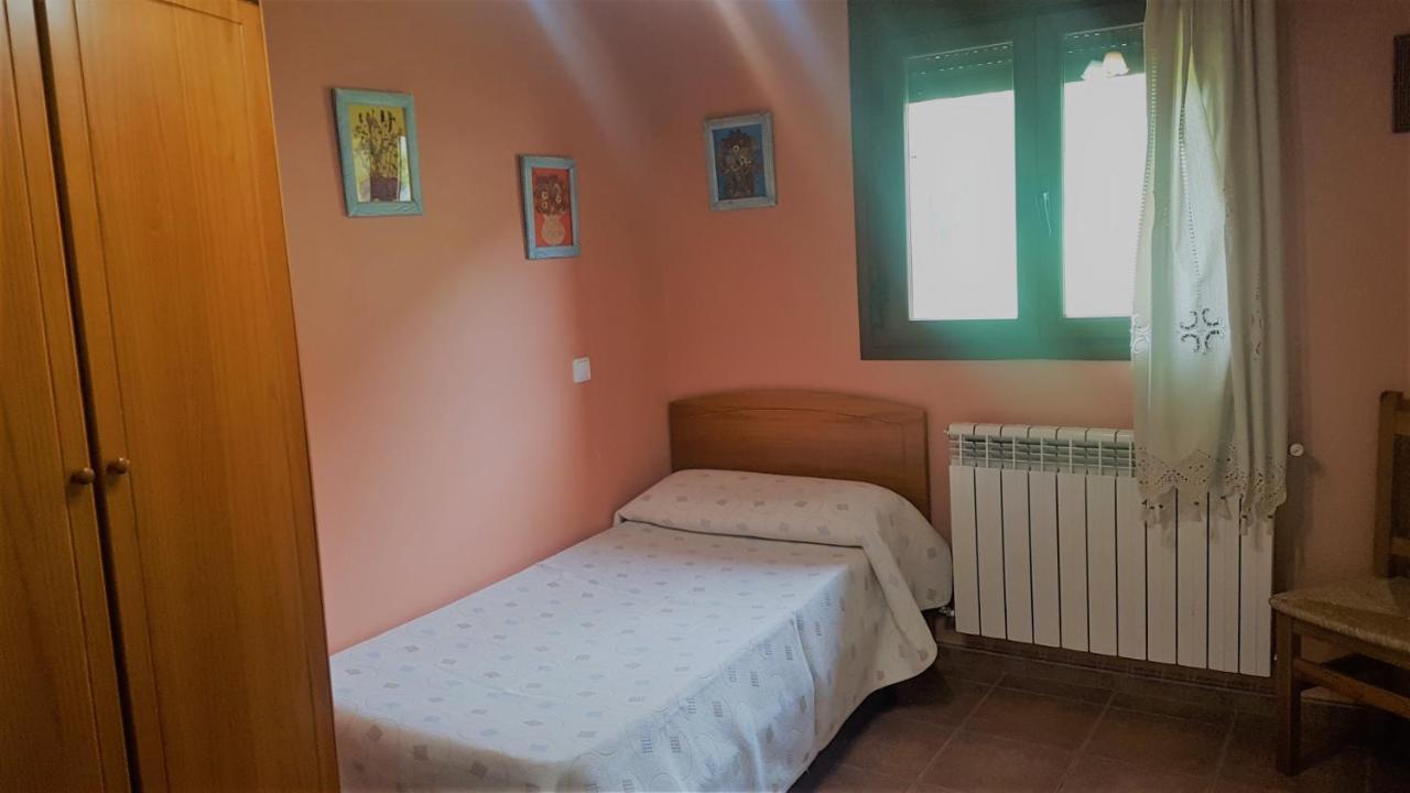 Casa Castel Turismo Rural Serrate Kültér fotó
